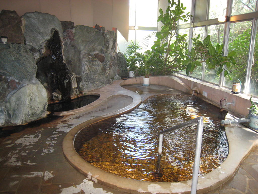Kajiya Ryokan Futtsu Экстерьер фото
