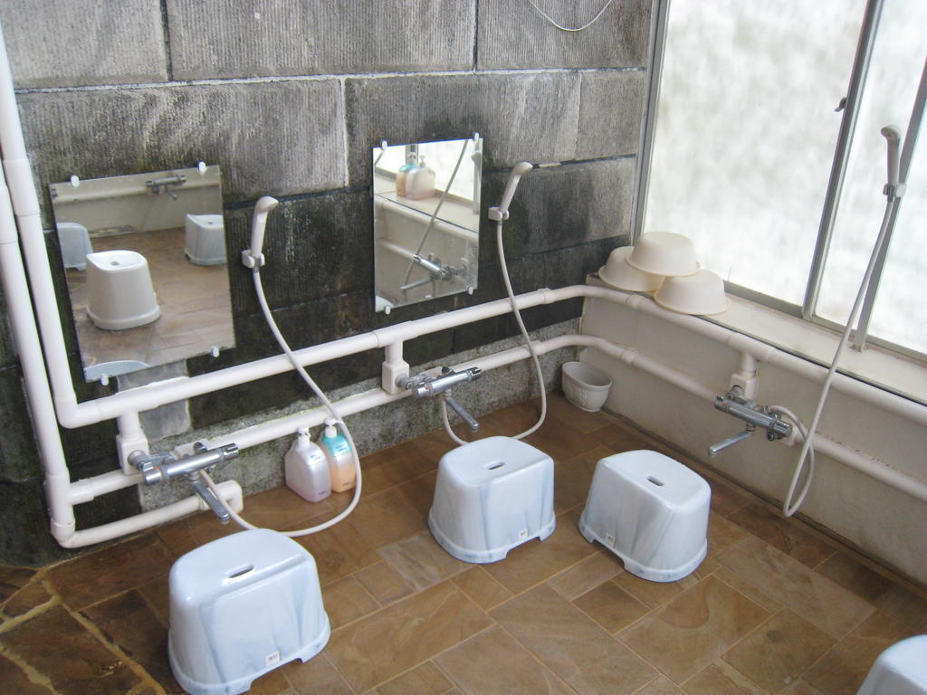 Kajiya Ryokan Futtsu Экстерьер фото